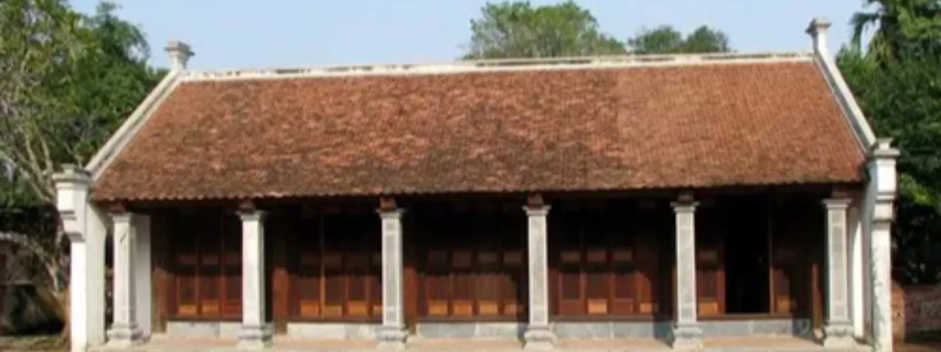 Chùa Bà Đanh Và Núi Ngọc