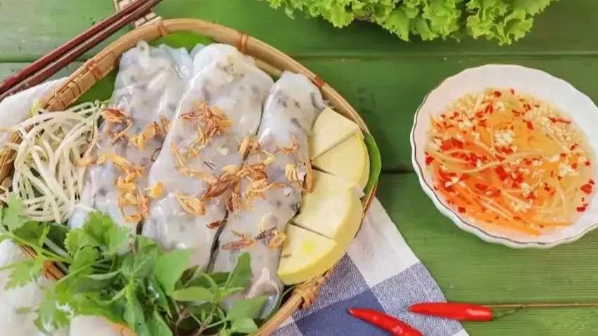 Nghề truyền thống bánh cuốn, bún thôn Hòa Loan