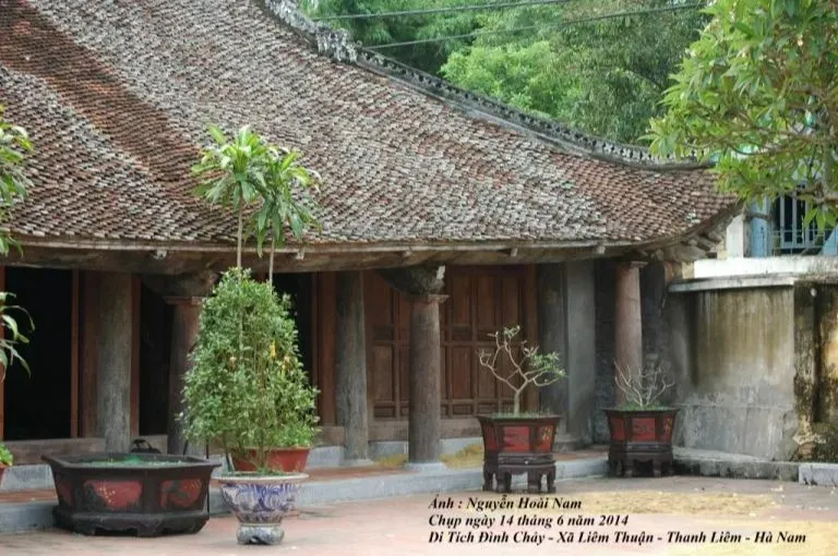 Đình Chảy