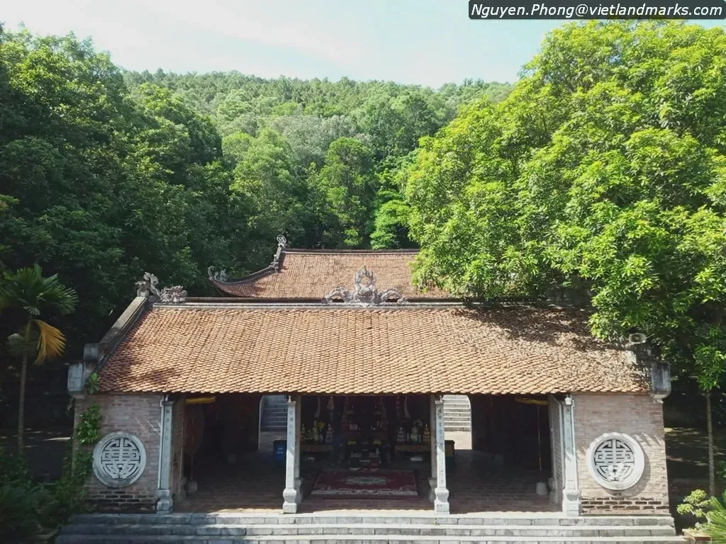 Khu Di Tích Đền Bà Triệu