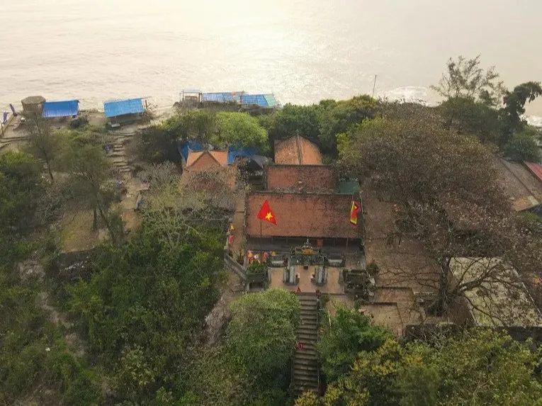 Đền Độc Cước