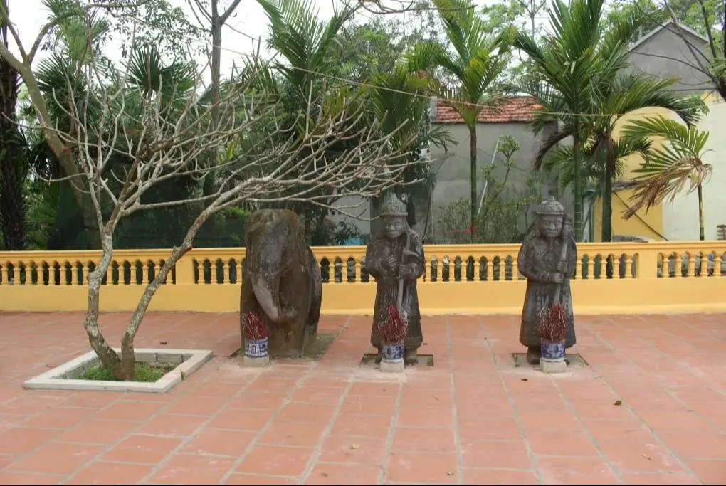Lăng và đền thờ Lê Đình Châu