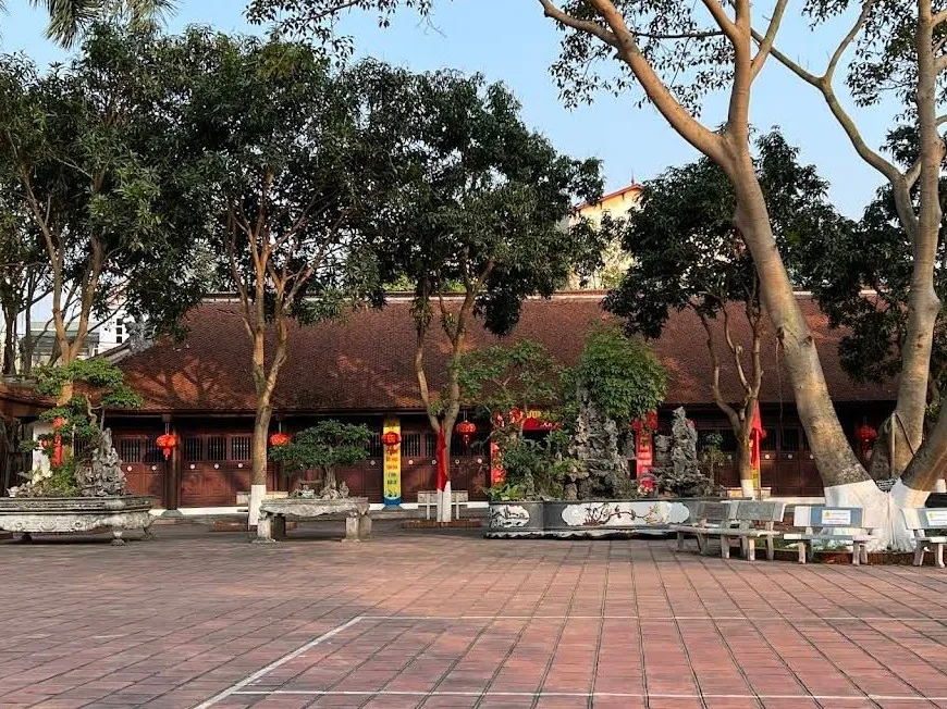 Đền chùa Bà Tấm