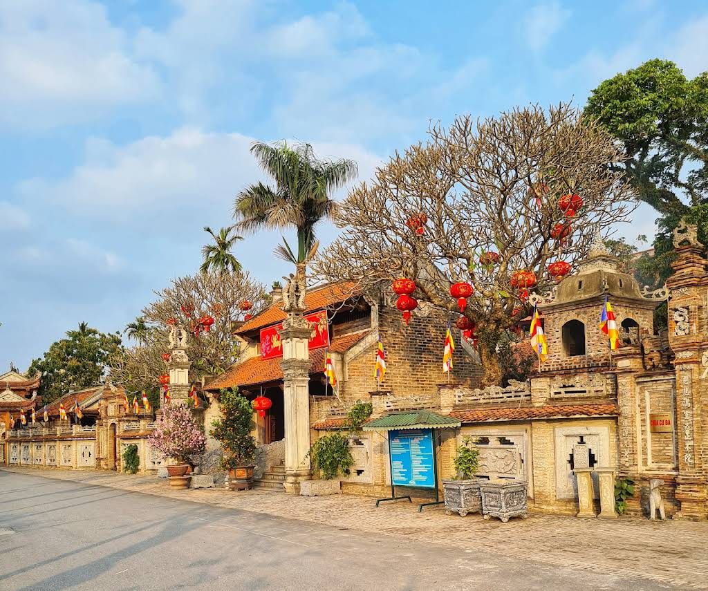 Chùa Cự Đà (Khoan Tế)