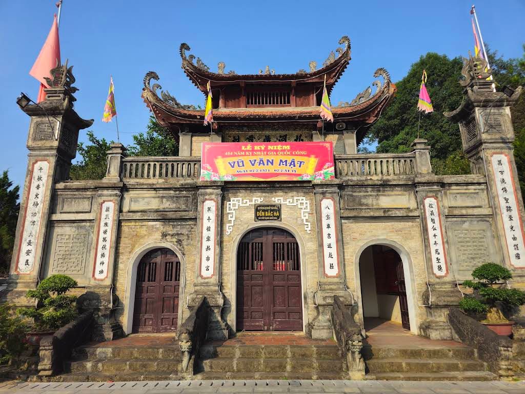 Đền Bắc Hà