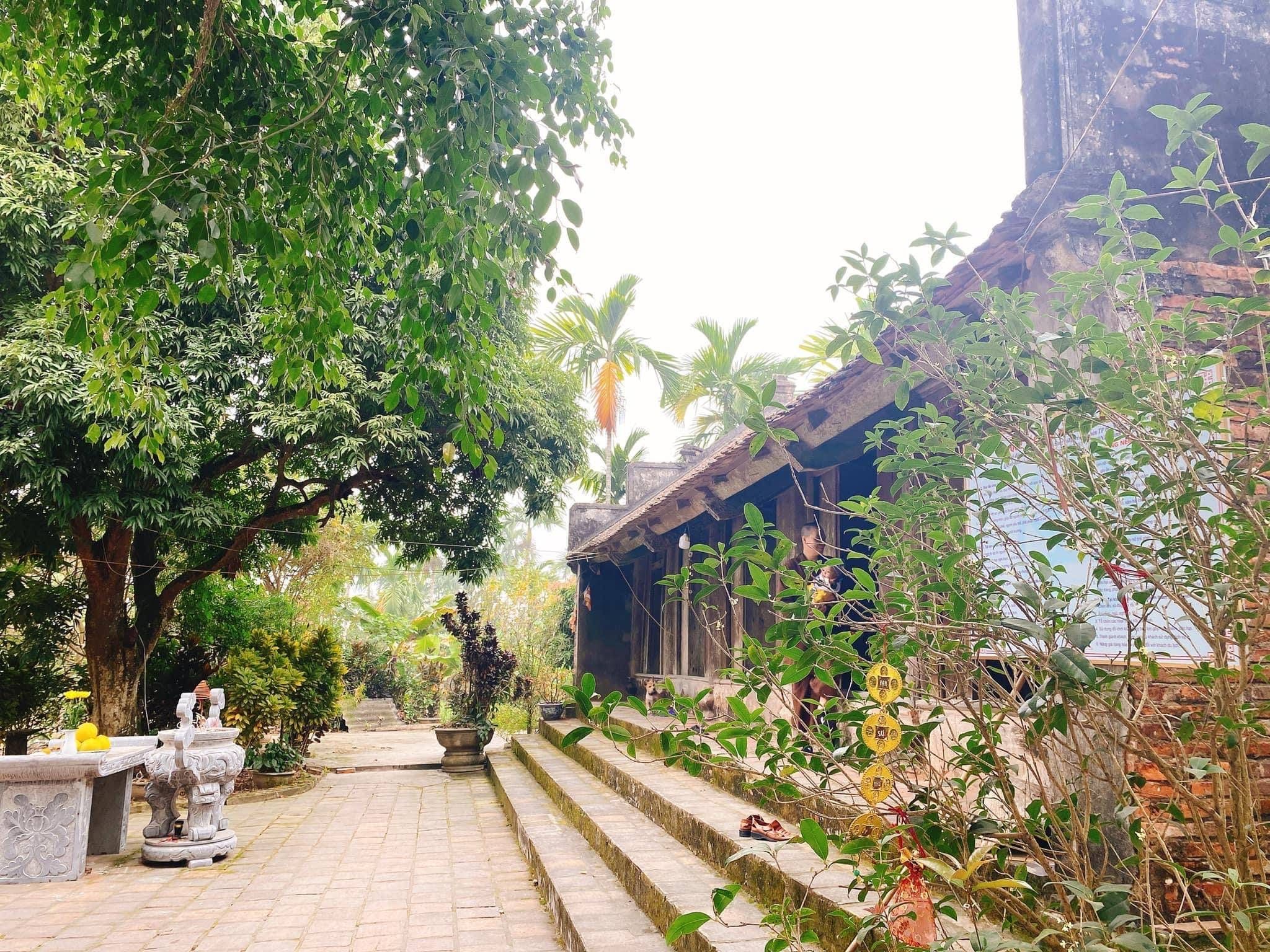 Chùa Bảo Tháp (Chùa Linh Quy)