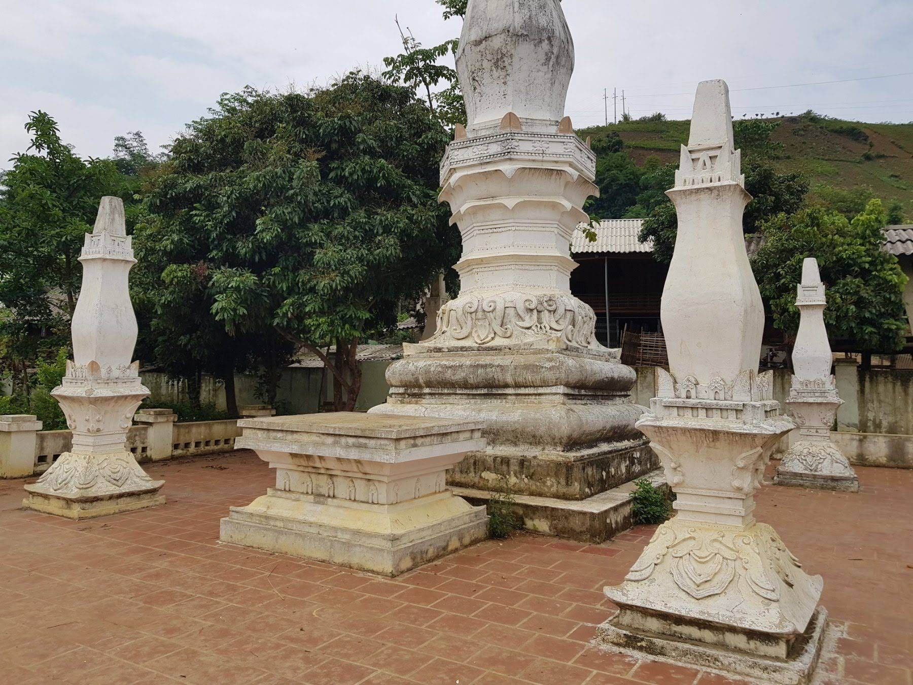 Tháp Mường Bám