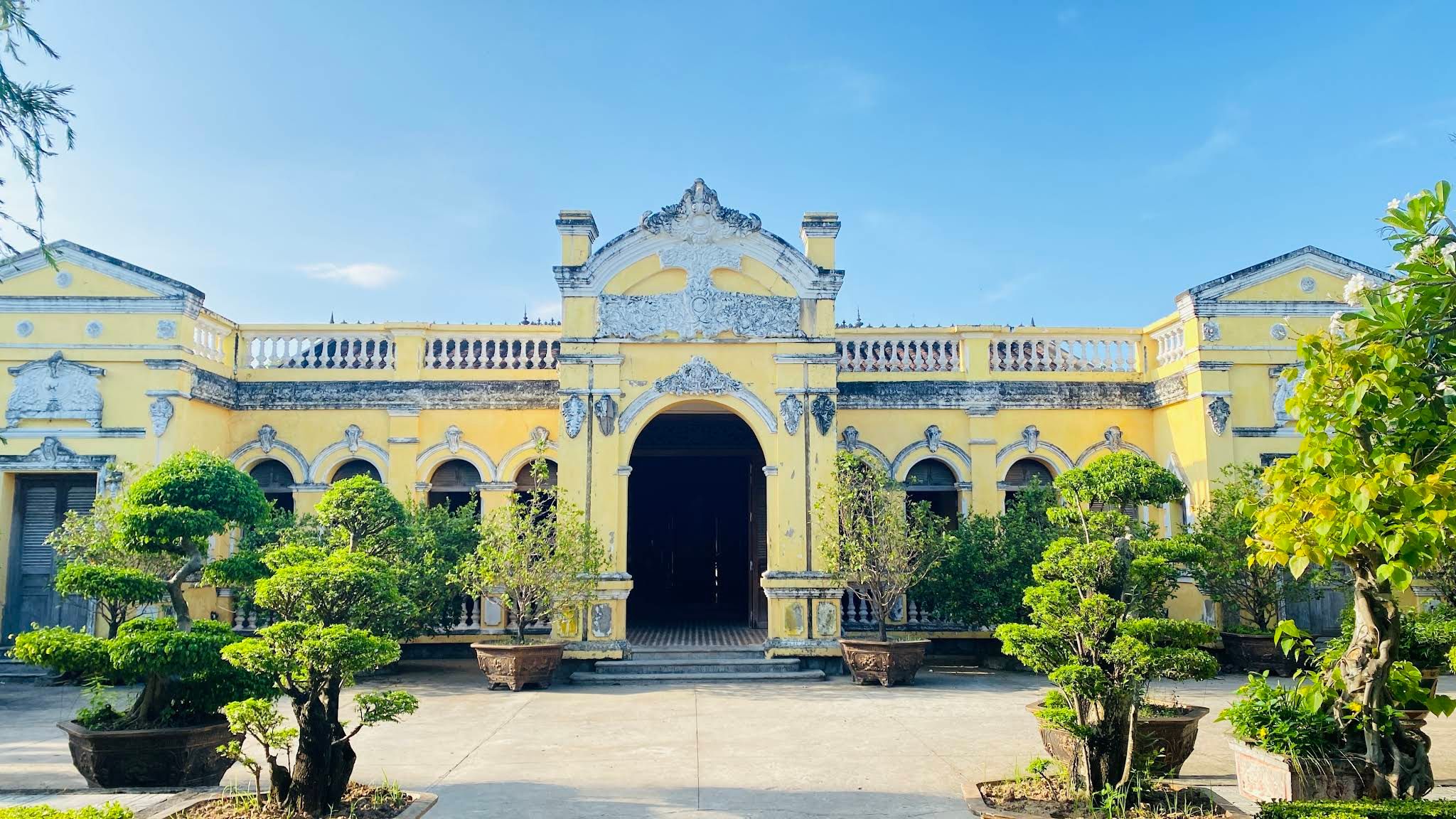 Nhà Đốc Phủ Hải