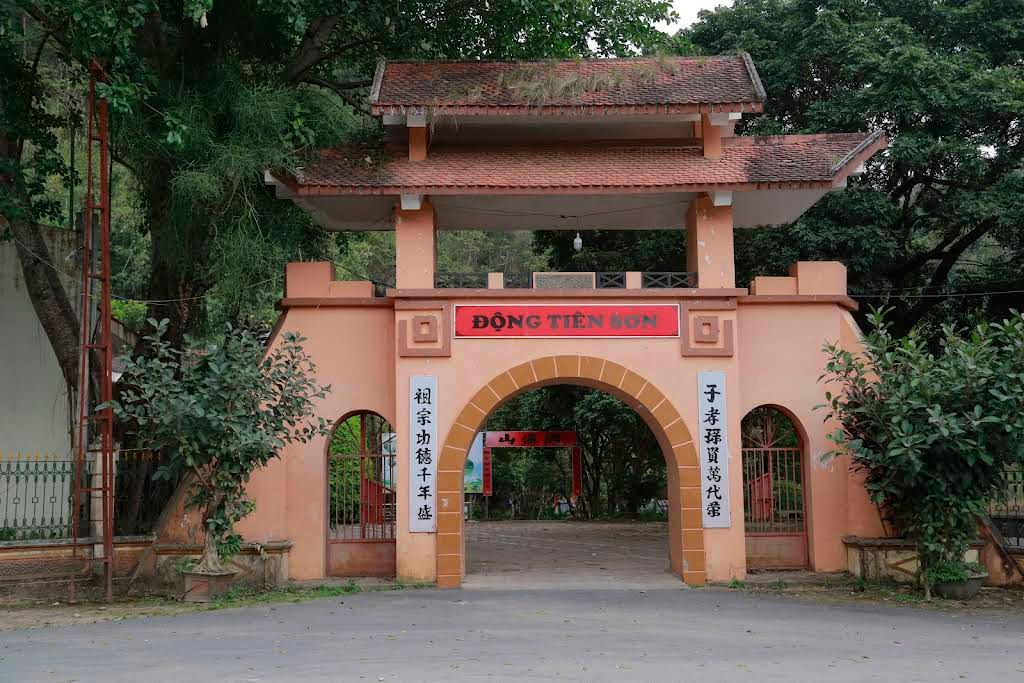 Động Tiên Sơn / Động Bình Lư