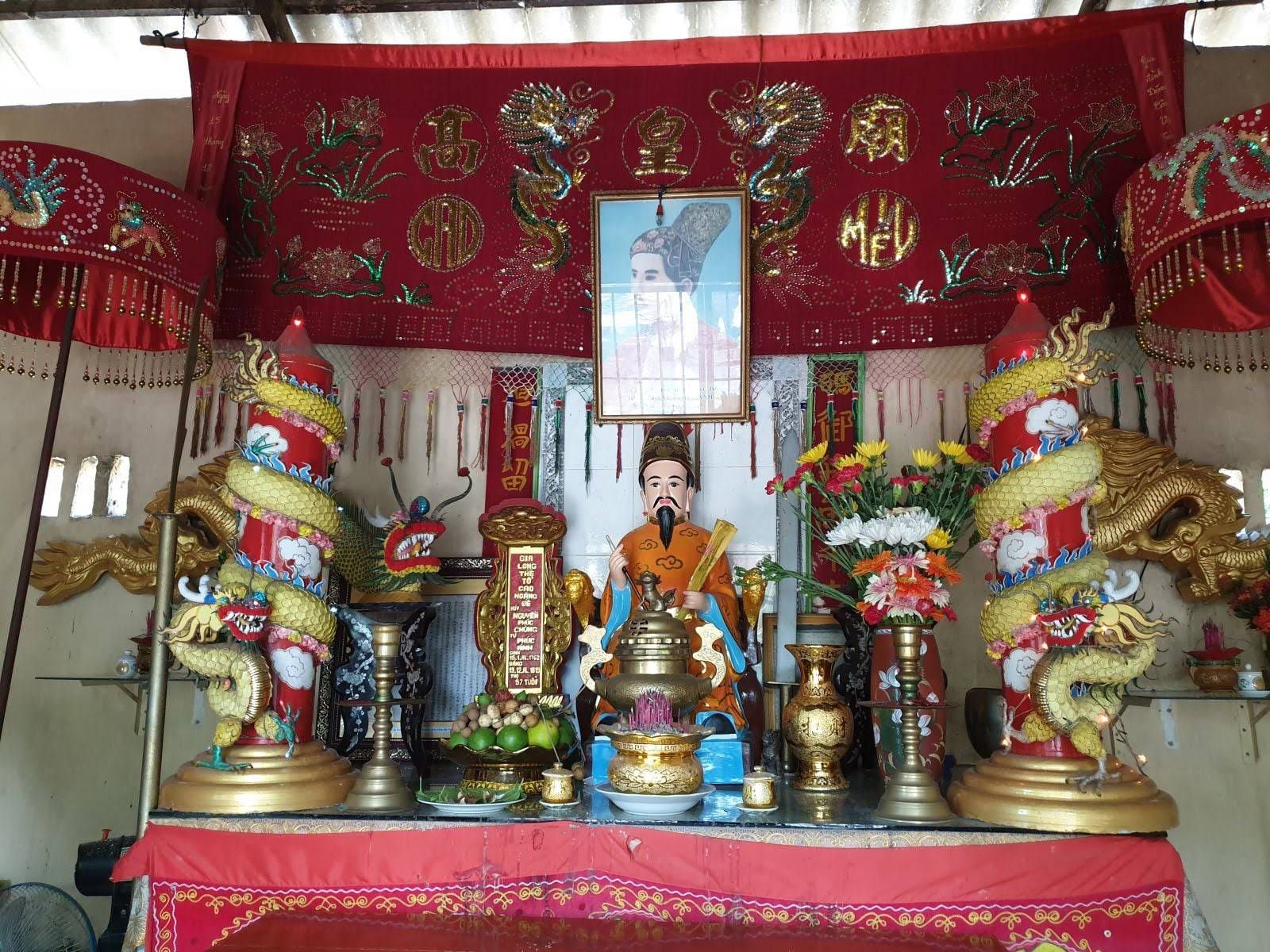 Miếu Vua Gia Long (Đức Cao Hoàng Miếu)