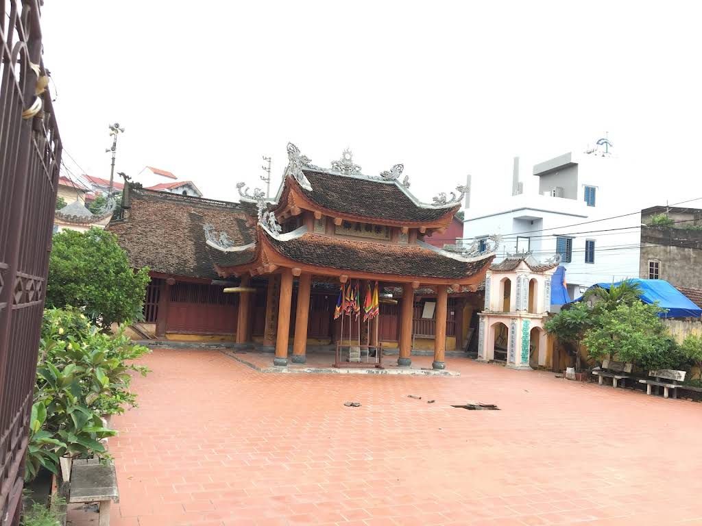 Đình Trung Vân Đình