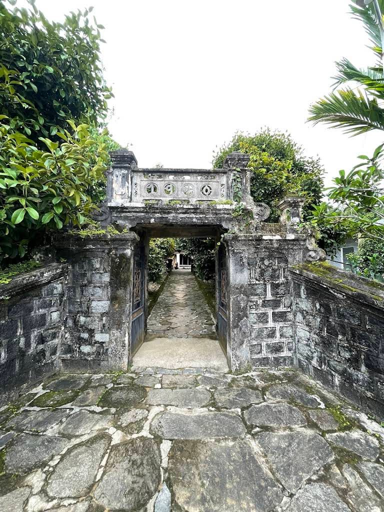 Làng Cổ Lộc Yên
