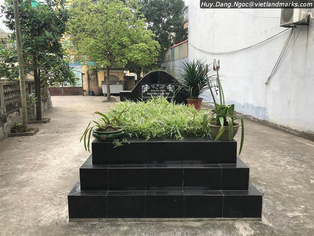 Lăng Quận Chờ