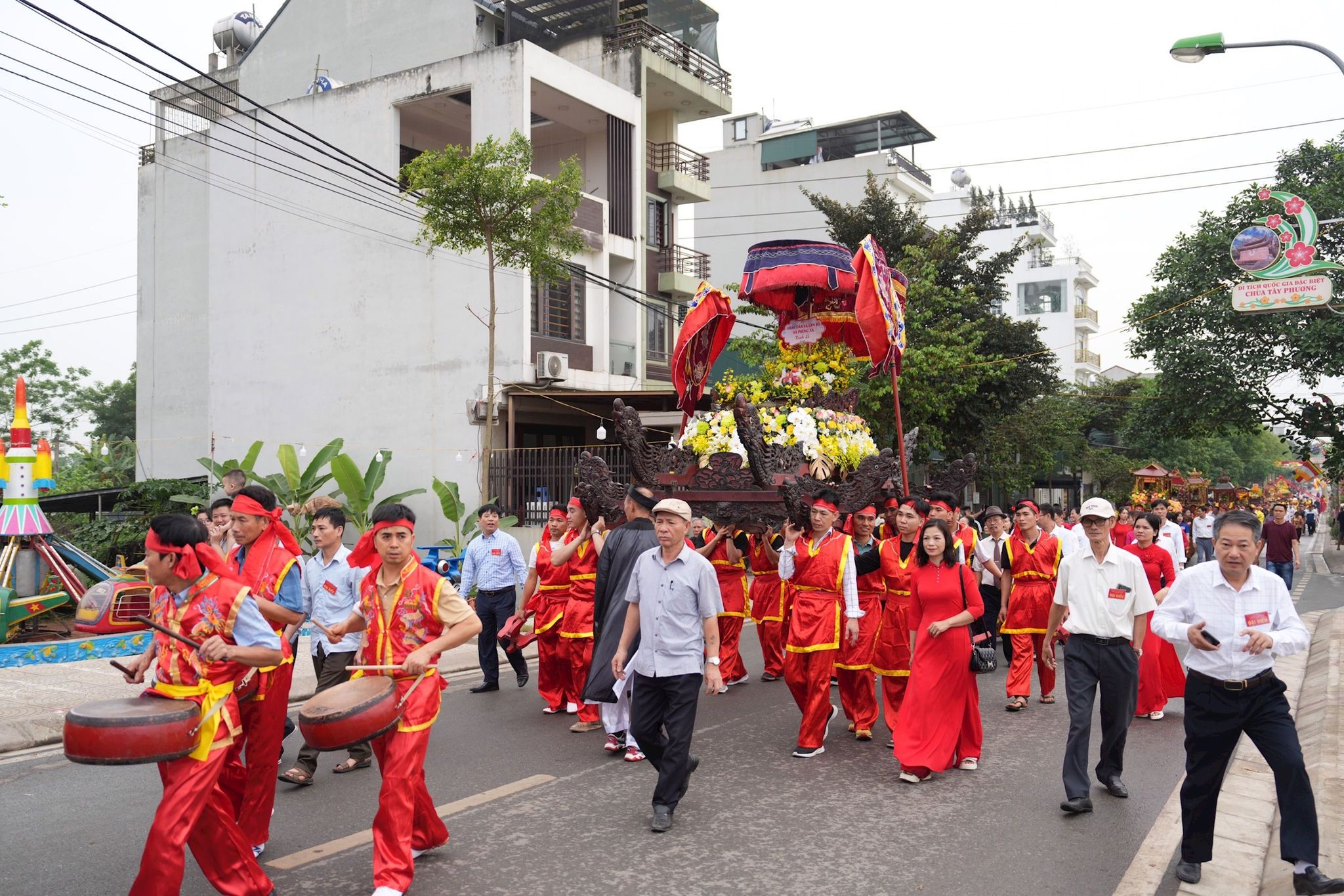 Hội chùa Tây Phương