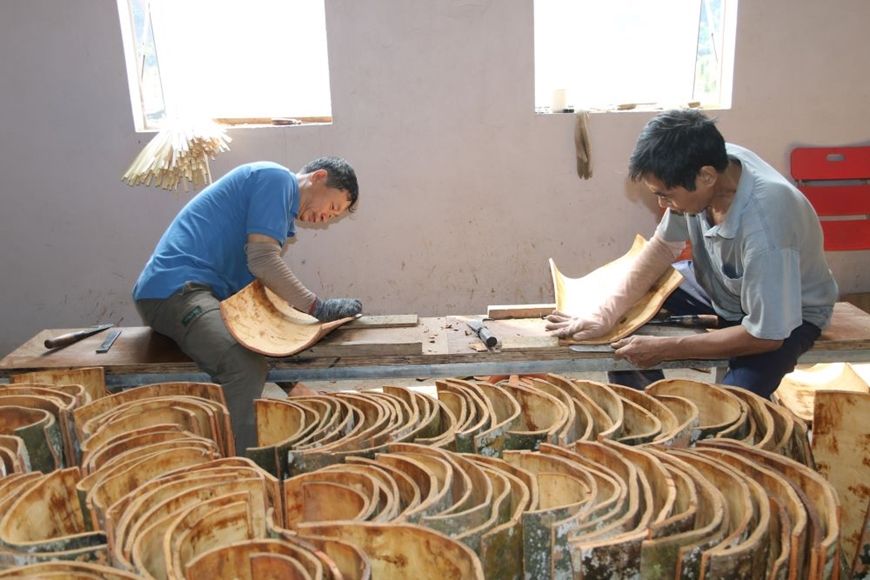 Làng nghề chế biến lâm sản thôn Trung